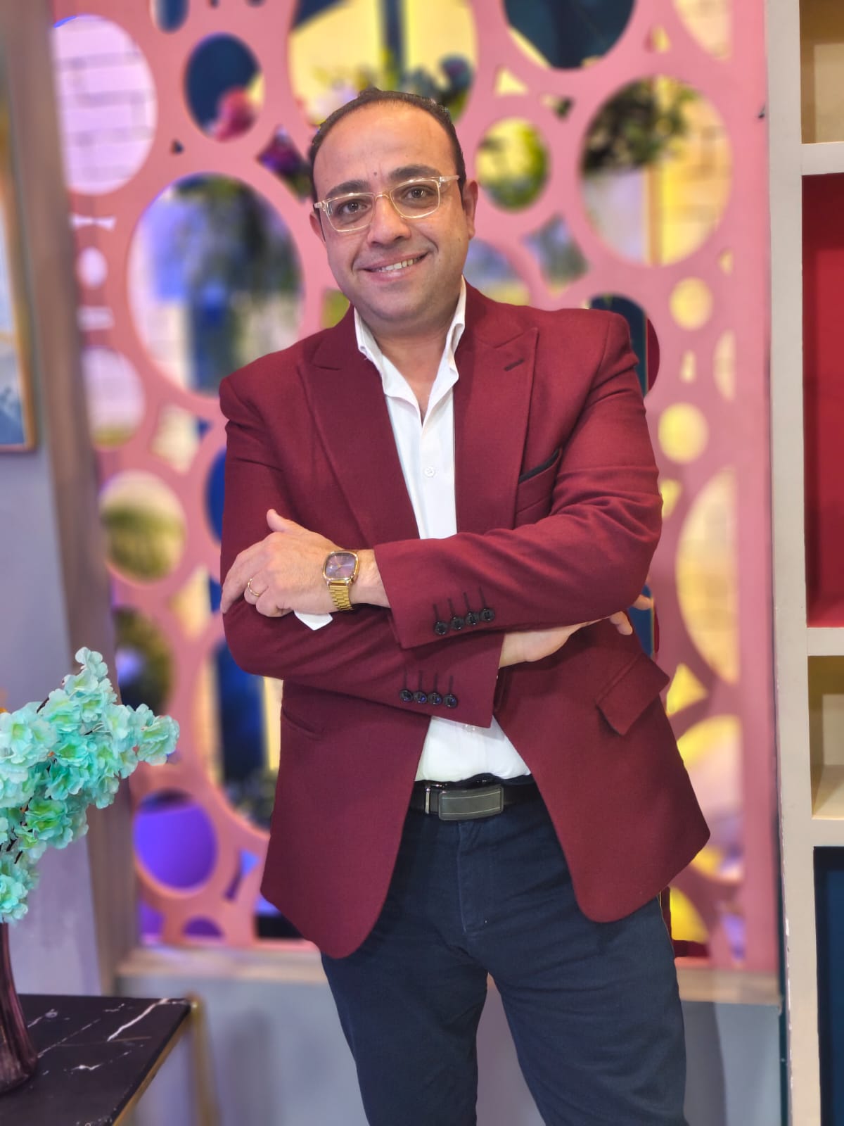 شايل هم نظافة البيت وترتيبه؟ خلي مؤسسة الهنا تهتم بكل التفاصيل. ✨