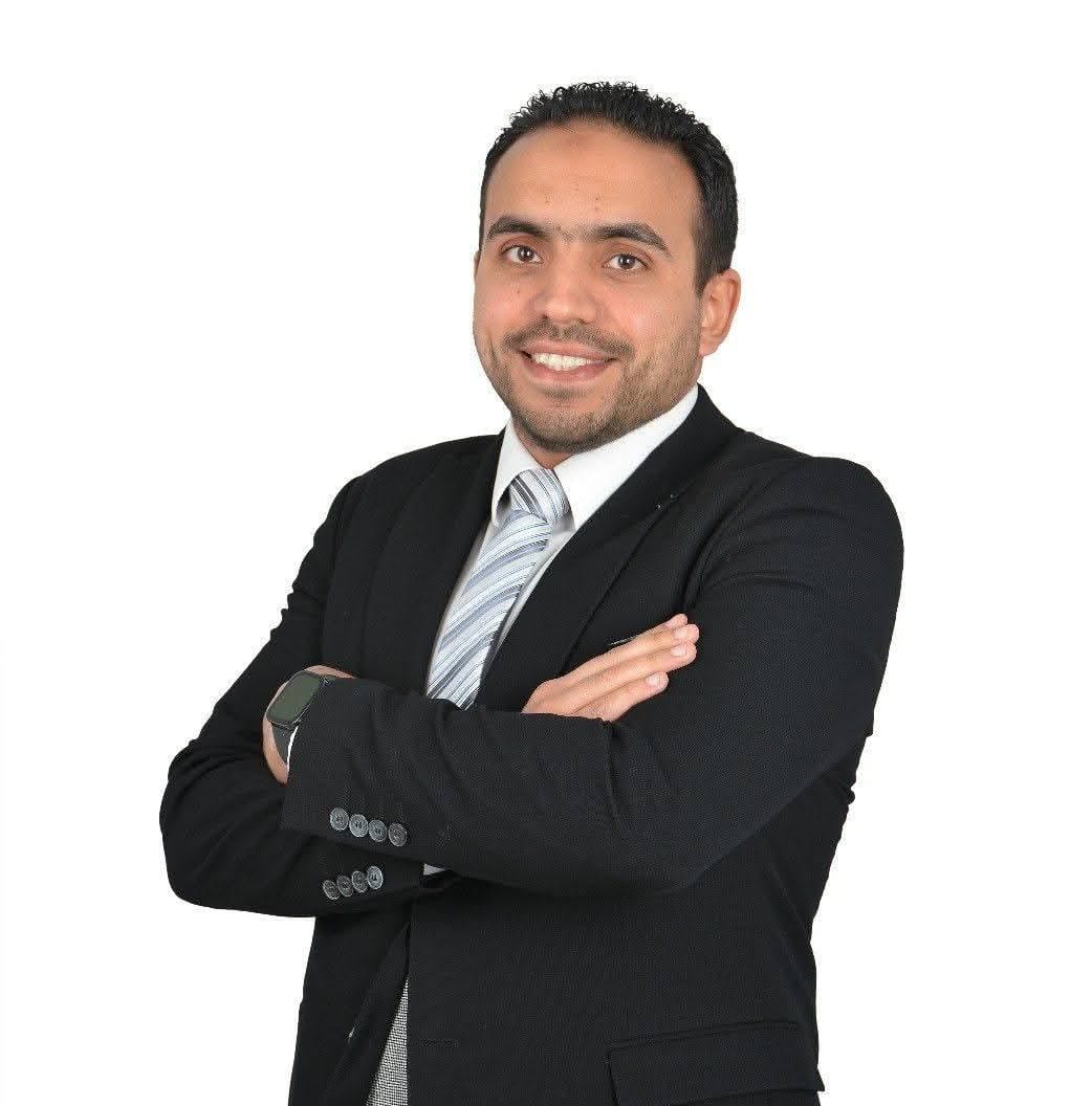 عيادة الدكتور / حسام محمد شحم  أخصائي التوليد و أمراض النساء و العقم و علاج تأخر الإنجاب.