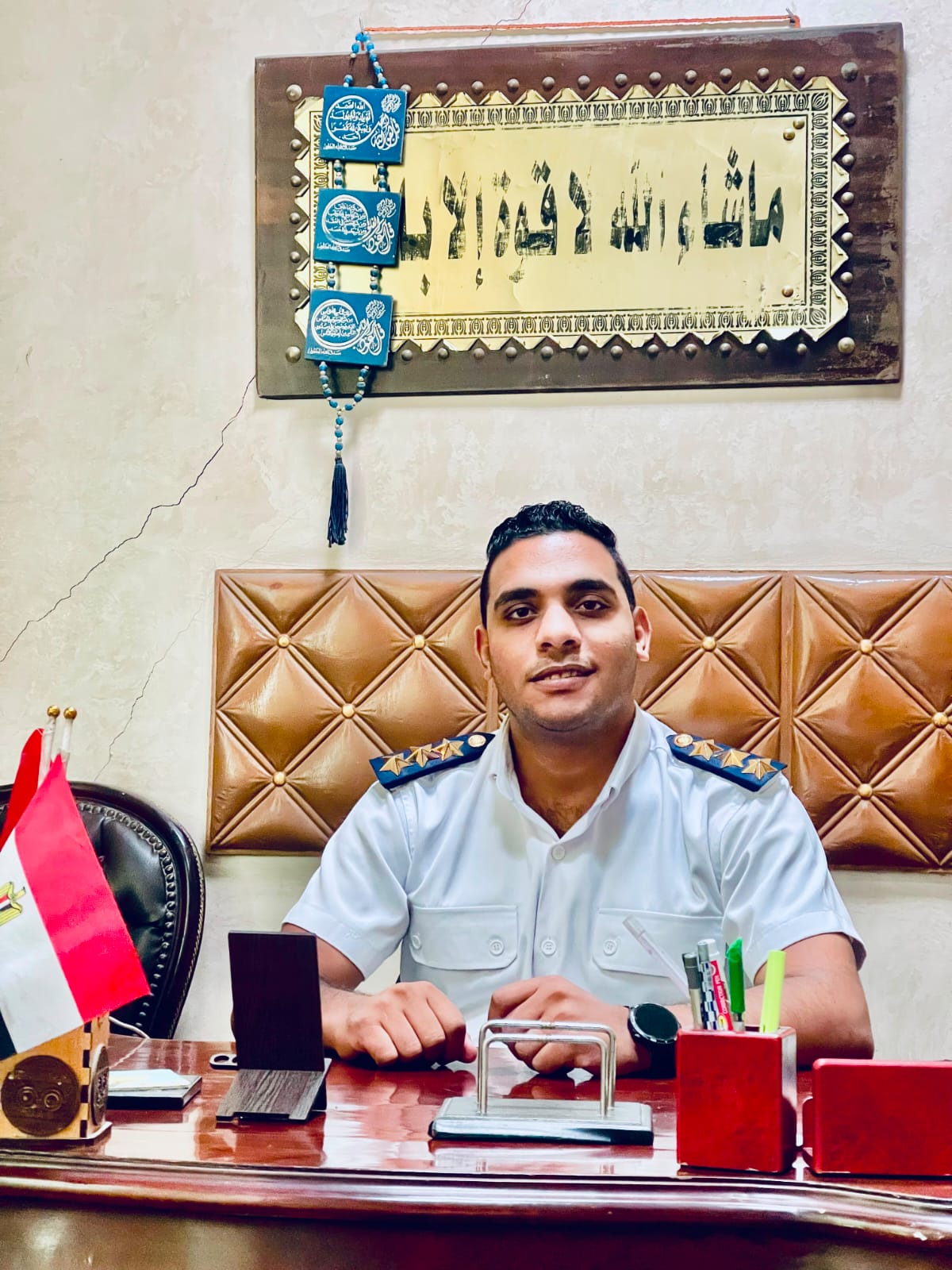النقيب محمود عزت أبو زيد نموذج للانتماء الوطني والإخلاص في أداء الواجب يظل رجال الوطن عنوانًا للشجاعة والانضباط والتضحية